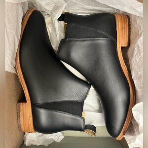 Nisolo Eva Everyday Chelsea Boot